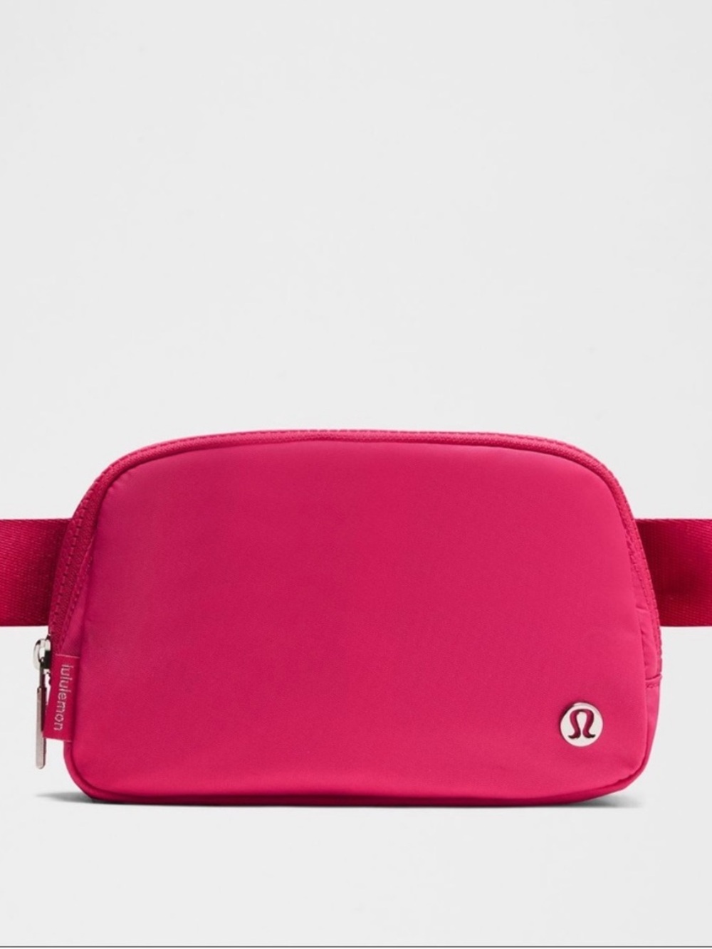 NWT Lululemon Everywhere Belt Bag 1L
Campus
Raspberry Coulis
